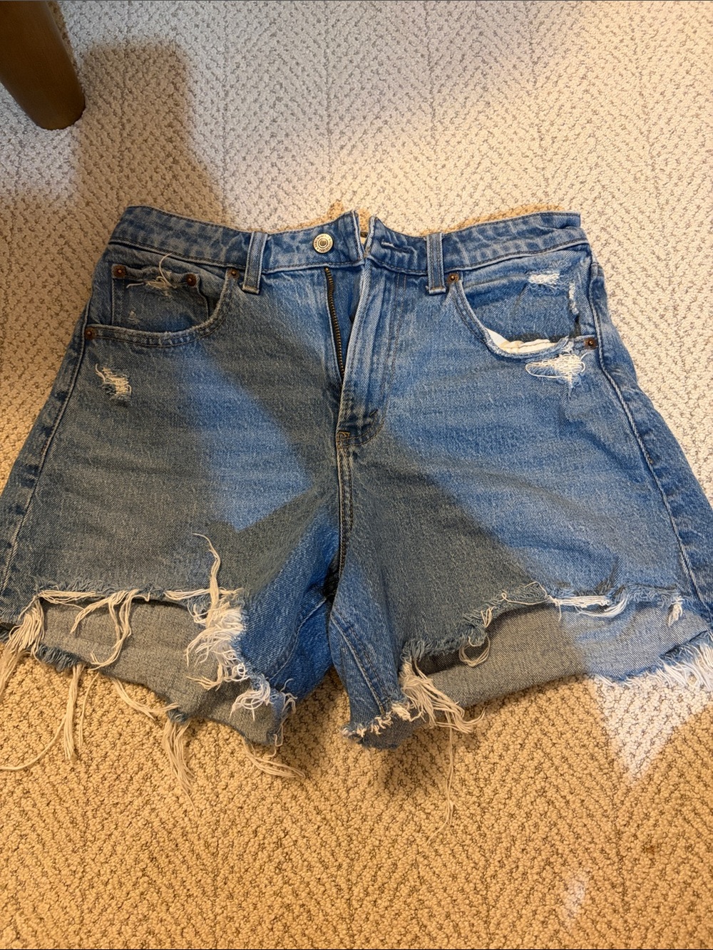 Abercrombie & Fitch Light Blue Distressed Denim Shorts High Rise Dad Short
